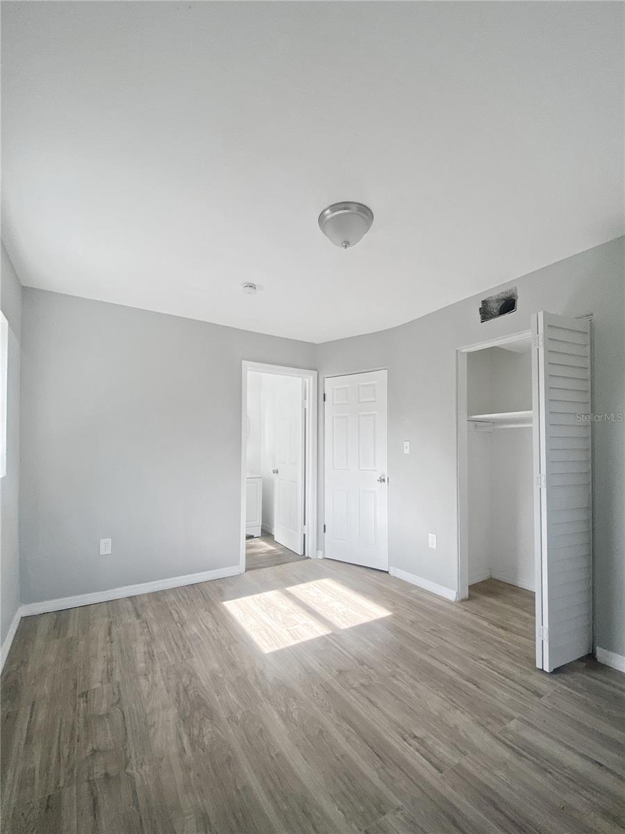 Image 22 of 28 For 1904 3rd Street Ne