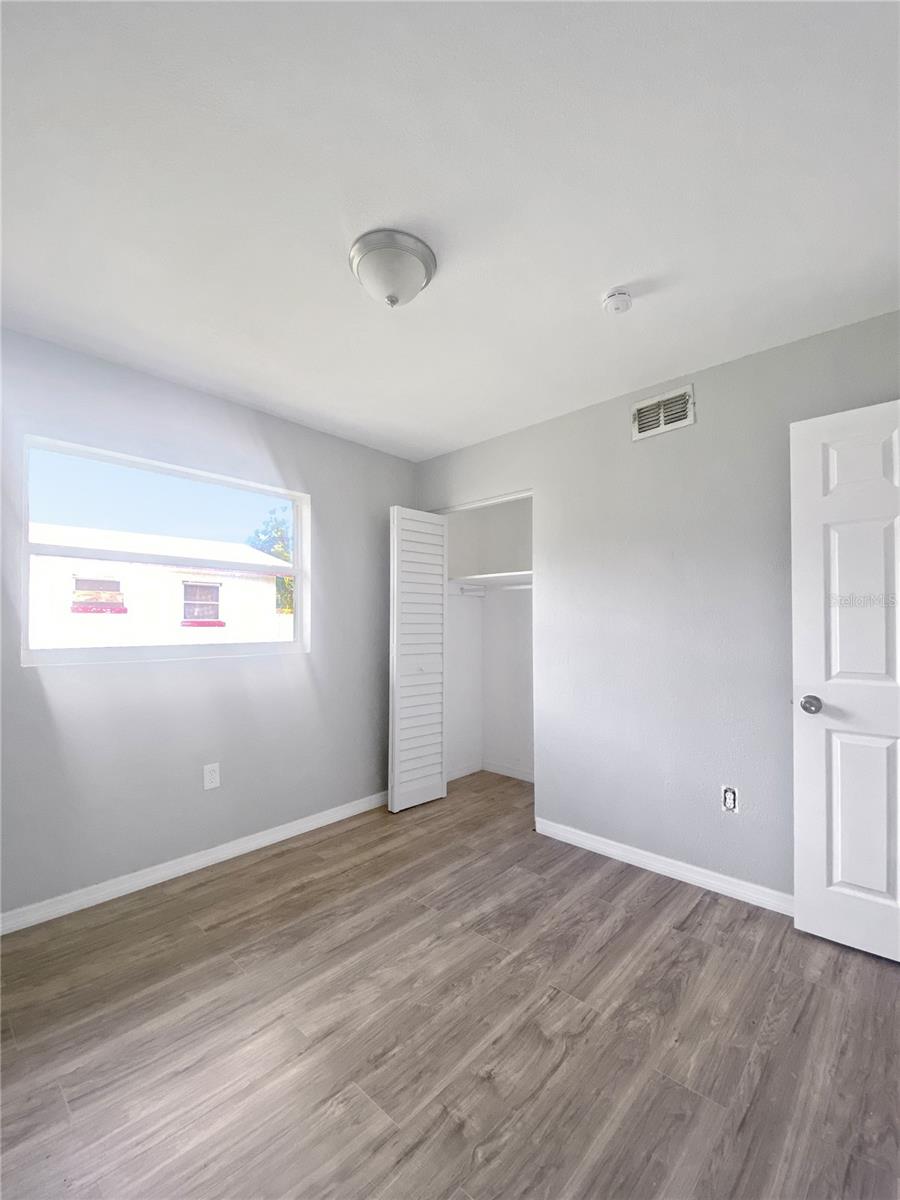 Image 25 of 28 For 1904 3rd Street Ne