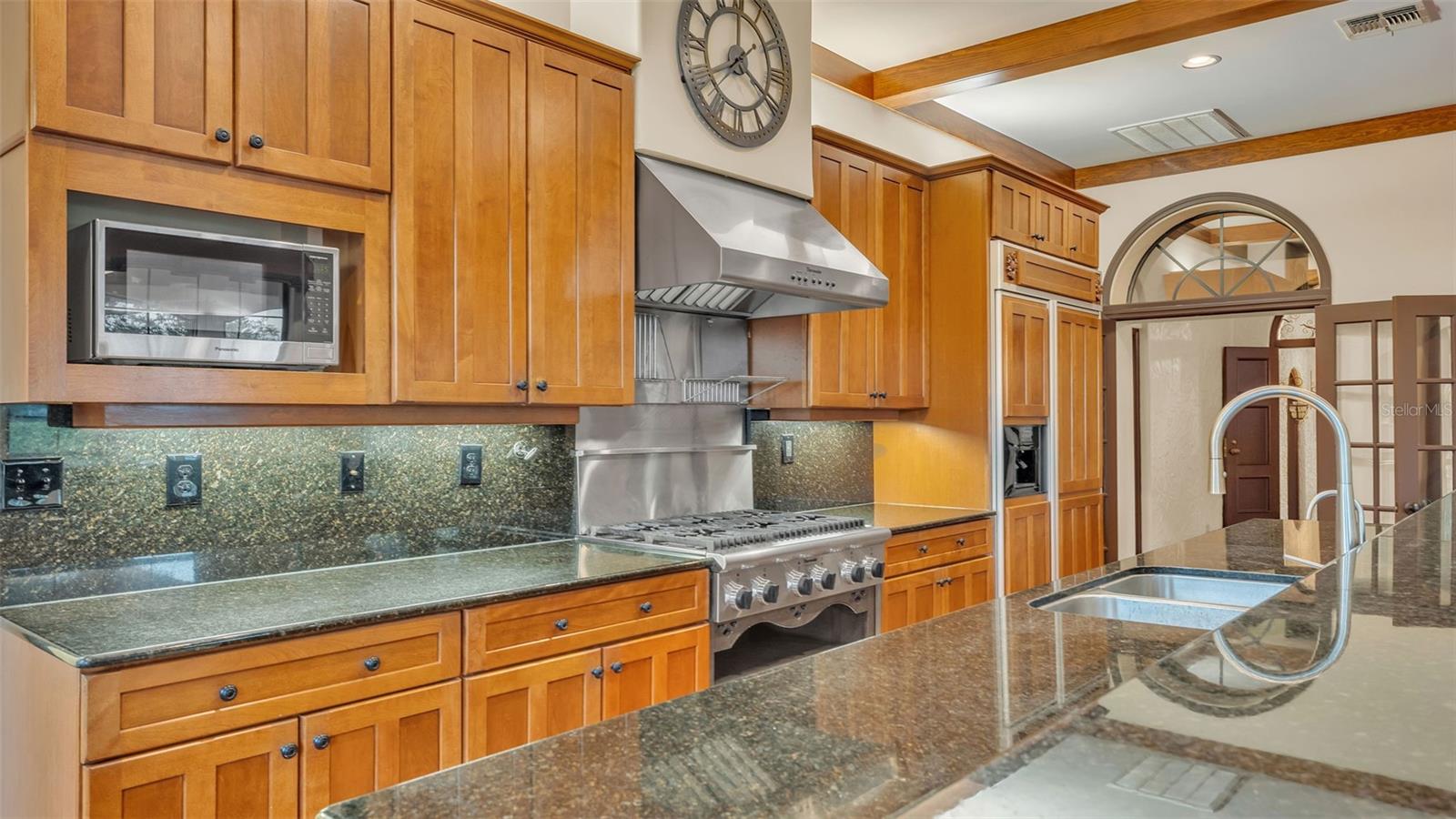 Image 14 of 95 For 1332 Evalyn Drive Se