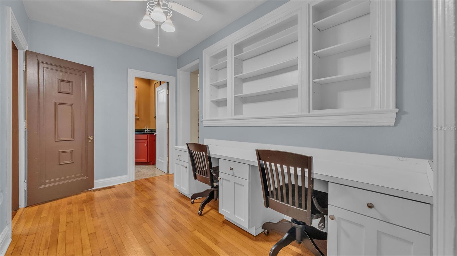 Image 42 of 95 For 1332 Evalyn Drive Se