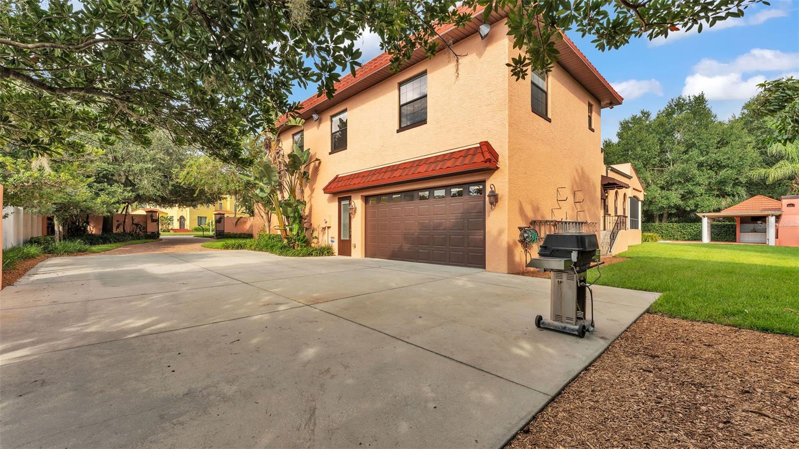 Image 80 of 95 For 1332 Evalyn Drive Se