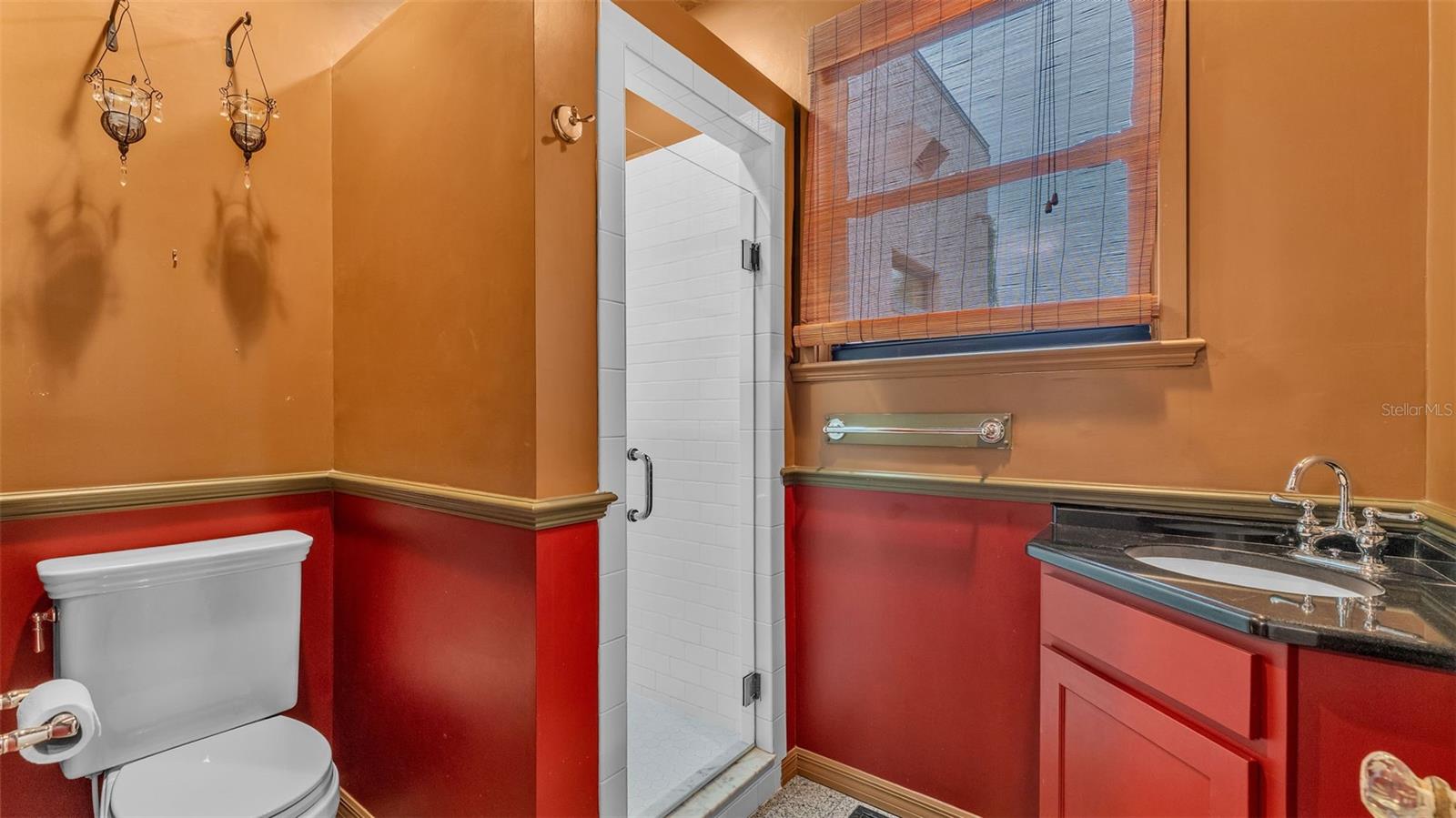 Image 86 of 95 For 1332 Evalyn Drive Se