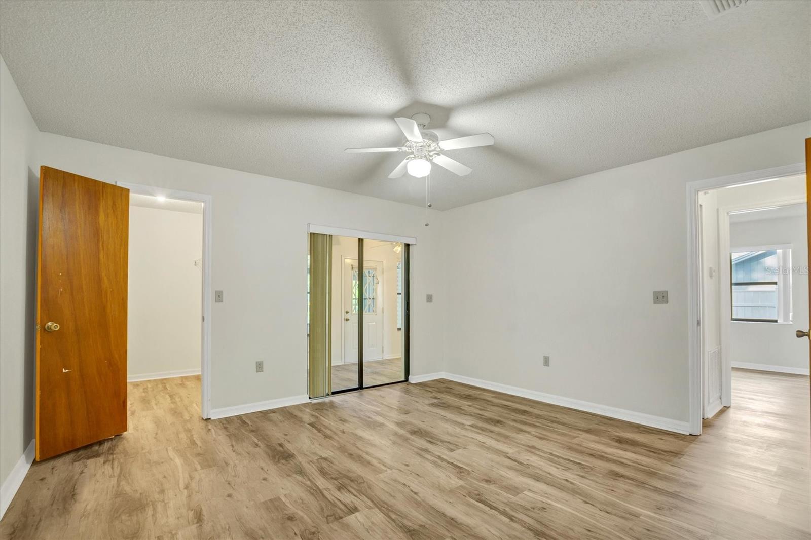 Image 17 of 36 For 1154 Dosseywood Lane