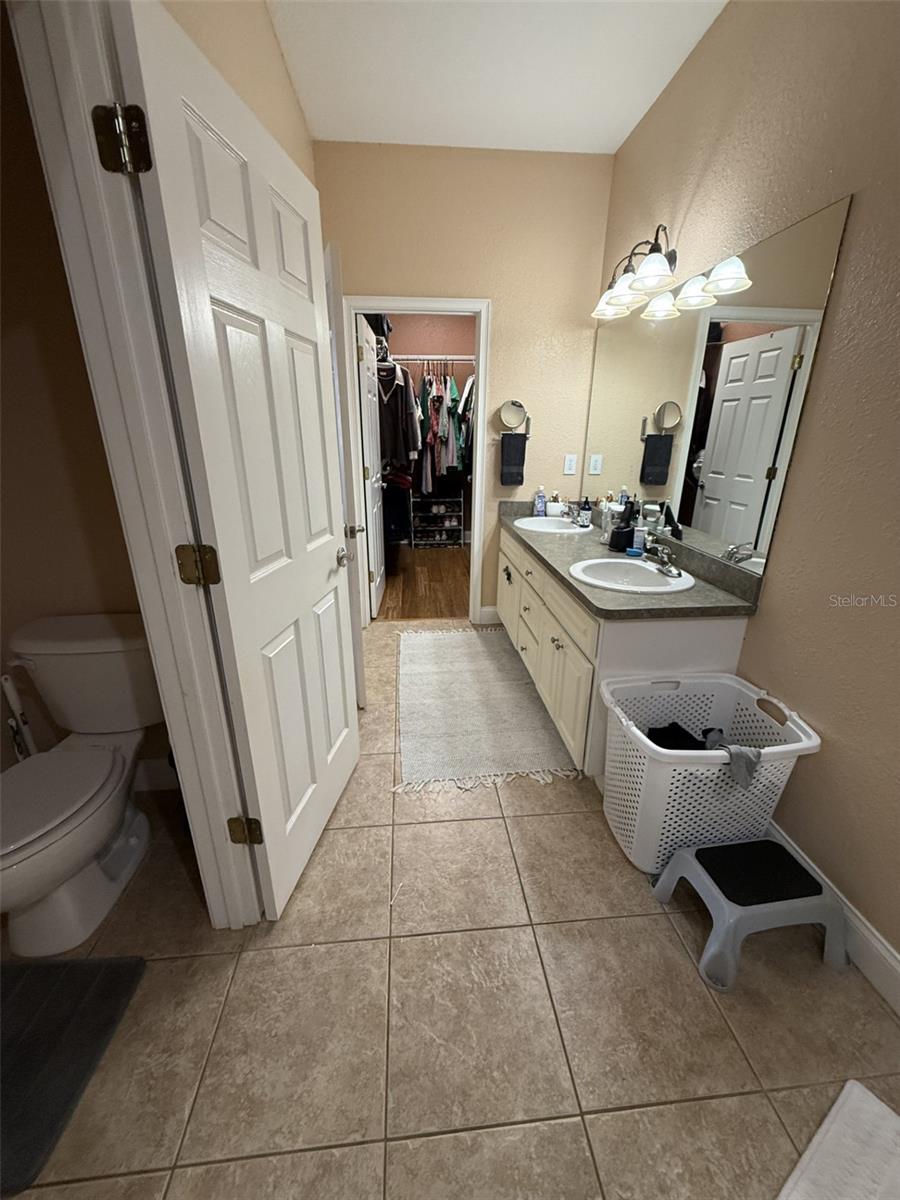 Image 16 of 20 For 2110 Saddlewood Drive