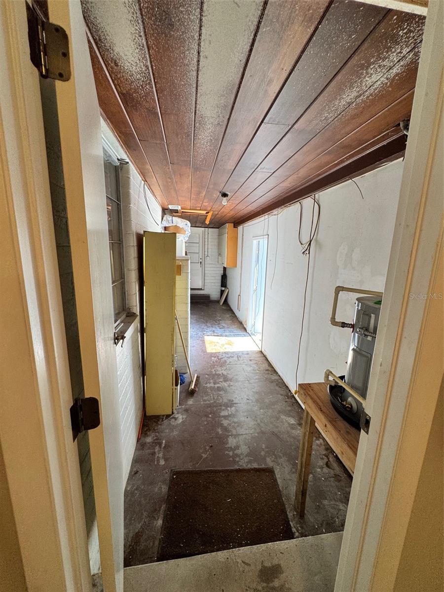 Image 30 of 30 For 700 Avenue B Sw