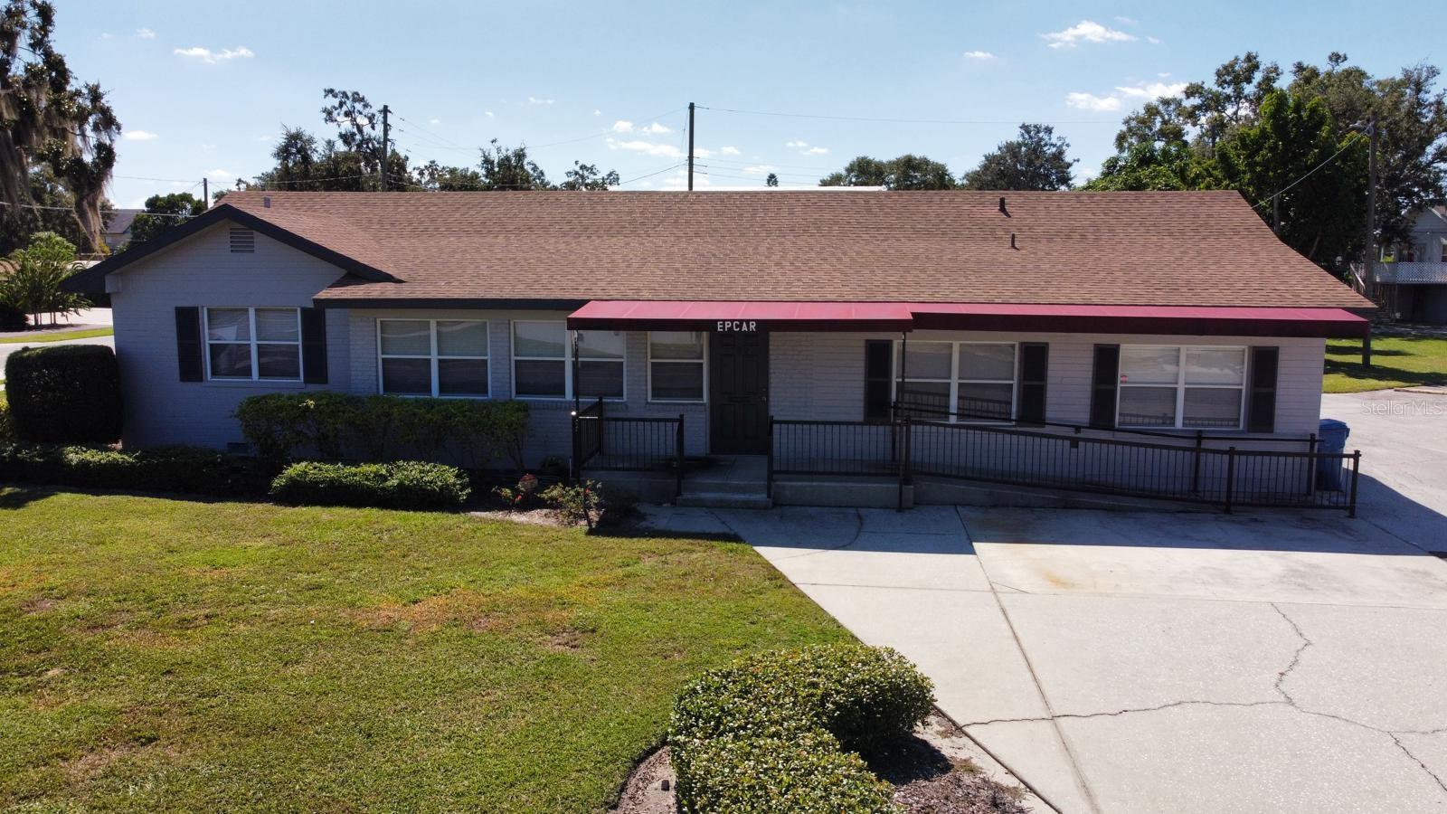 Image 5 of 30 For 700 Avenue B Sw