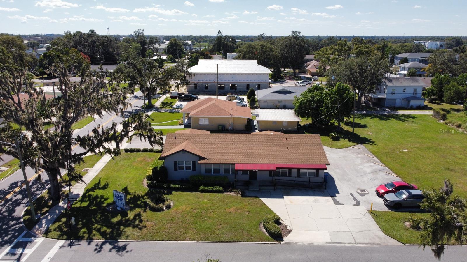 Image 6 of 30 For 700 Avenue B Sw