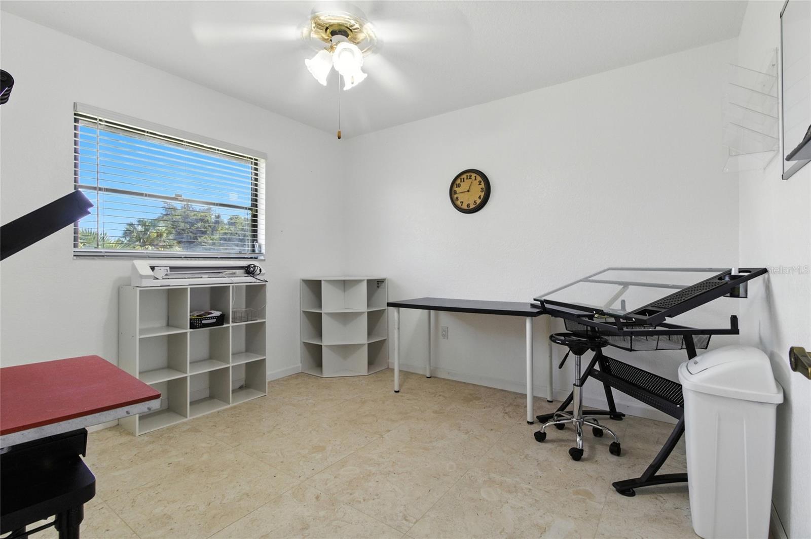 Image 24 of 46 For 3305 Beacon Drive