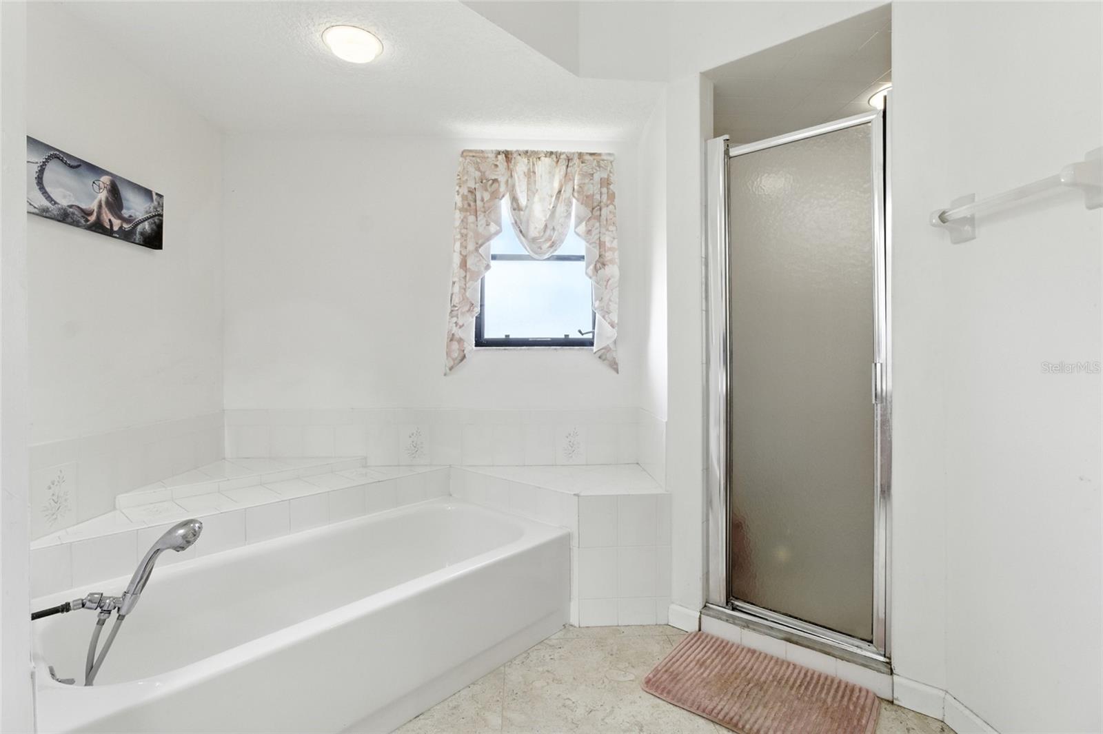 Image 31 of 46 For 3305 Beacon Drive