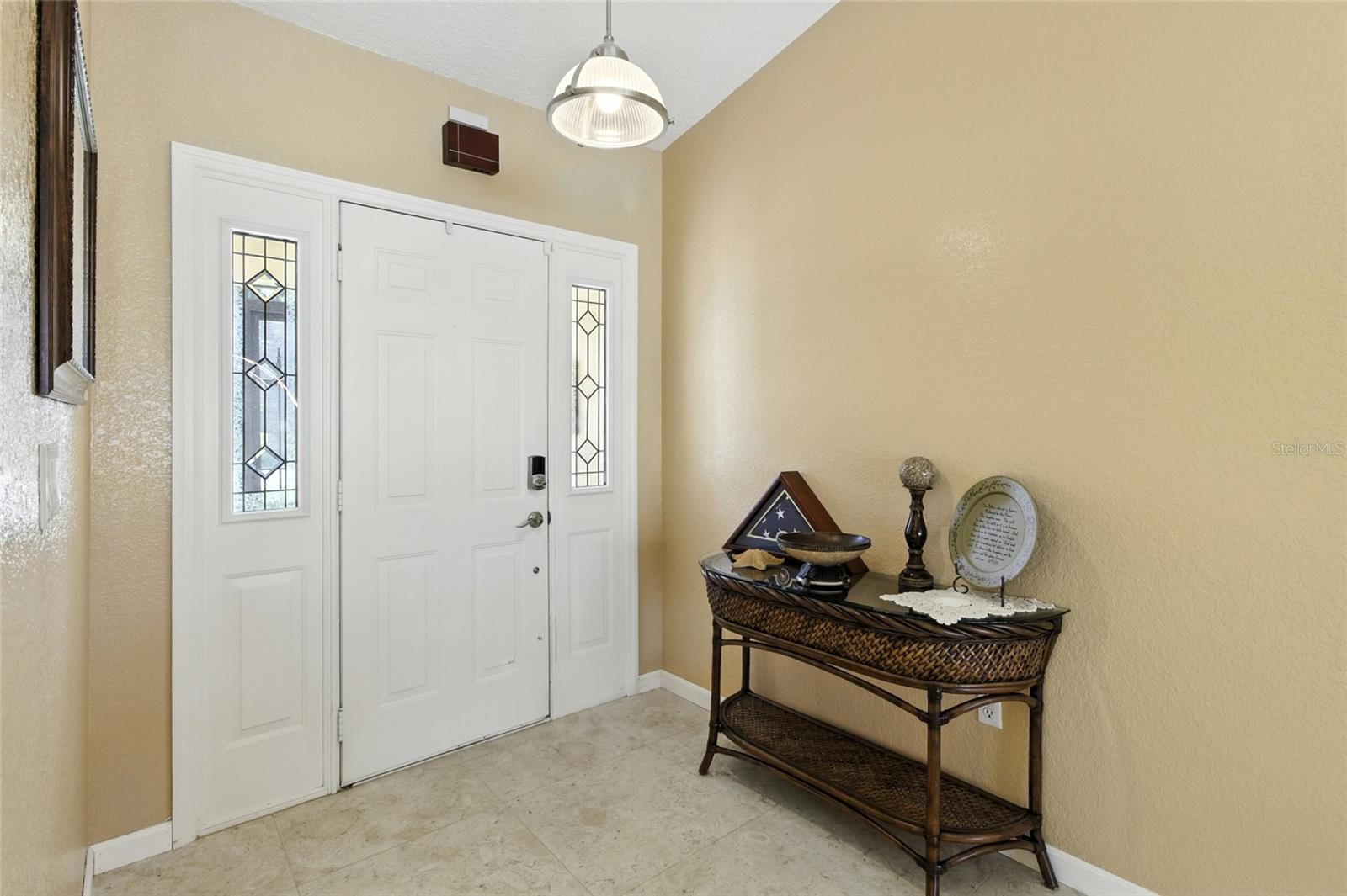 Image 7 of 46 For 3305 Beacon Drive