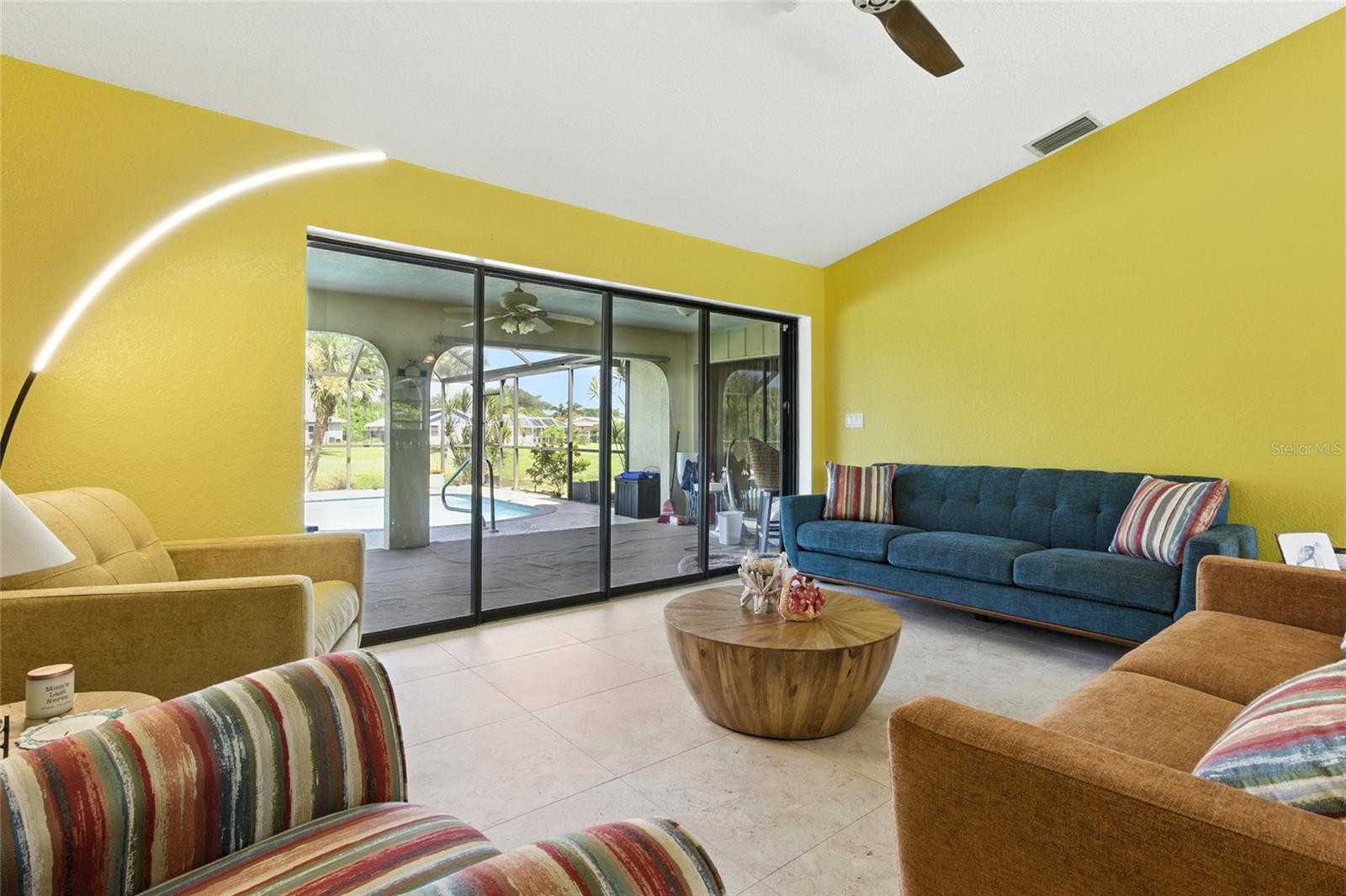 Image 9 of 46 For 3305 Beacon Drive