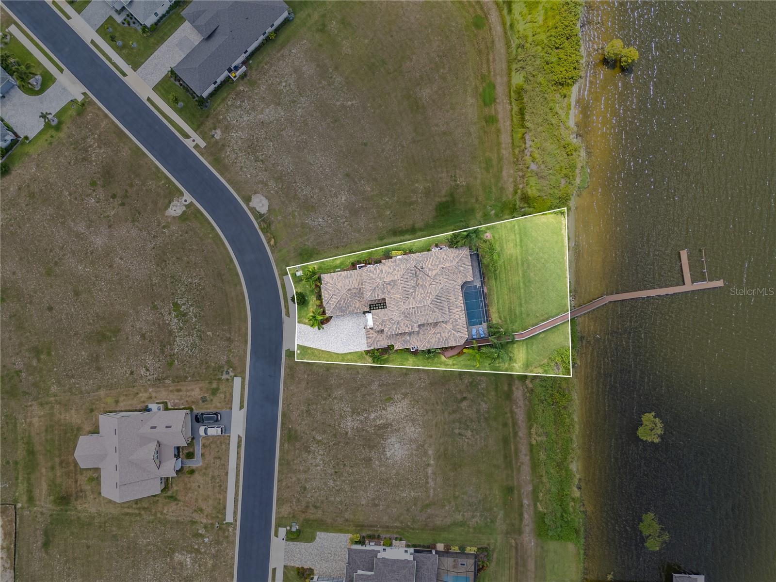 Image 75 of 98 For 527 Adams View Lane
