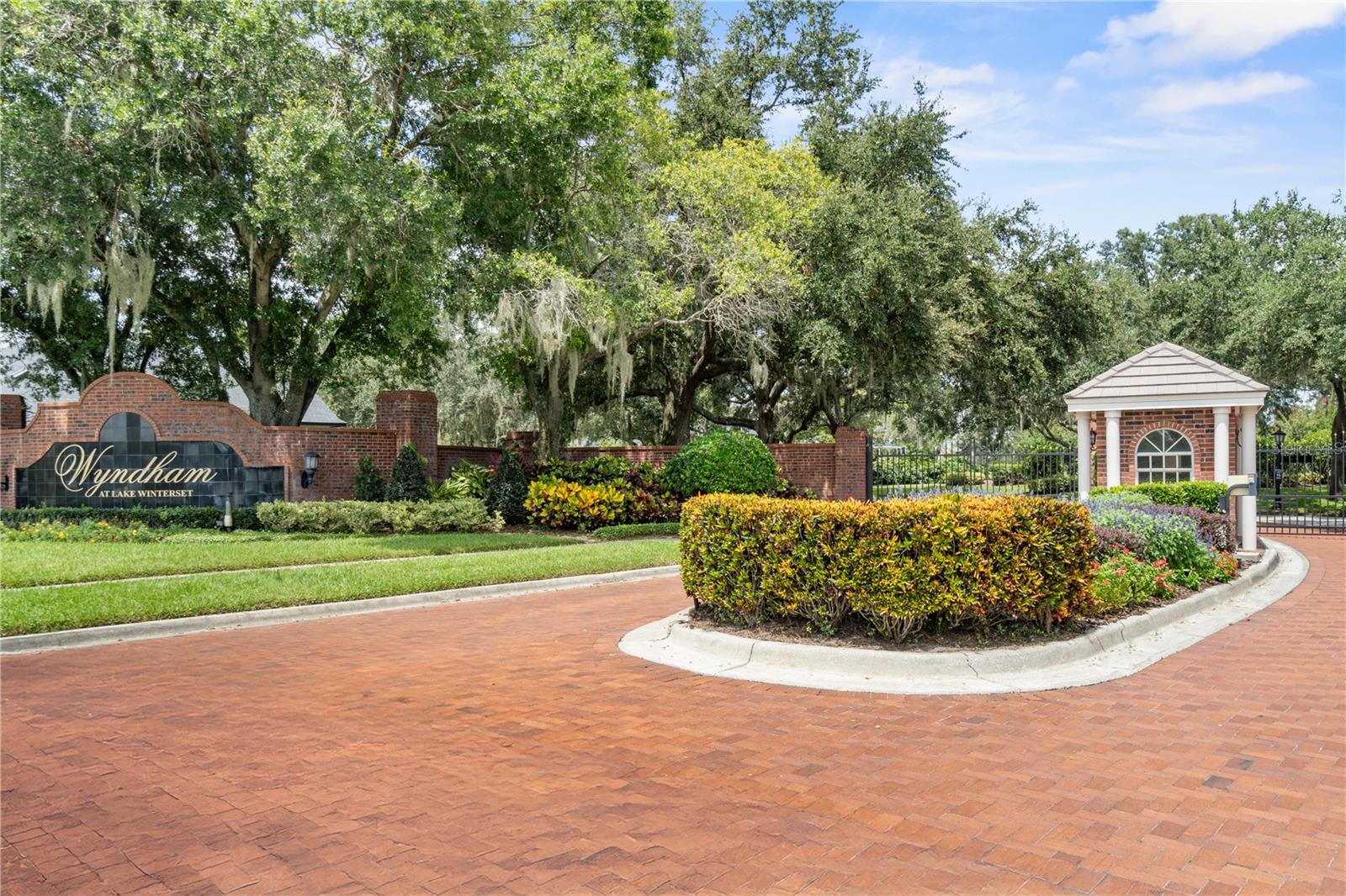 Image 3 of 65 For 105 Wyndham Drive