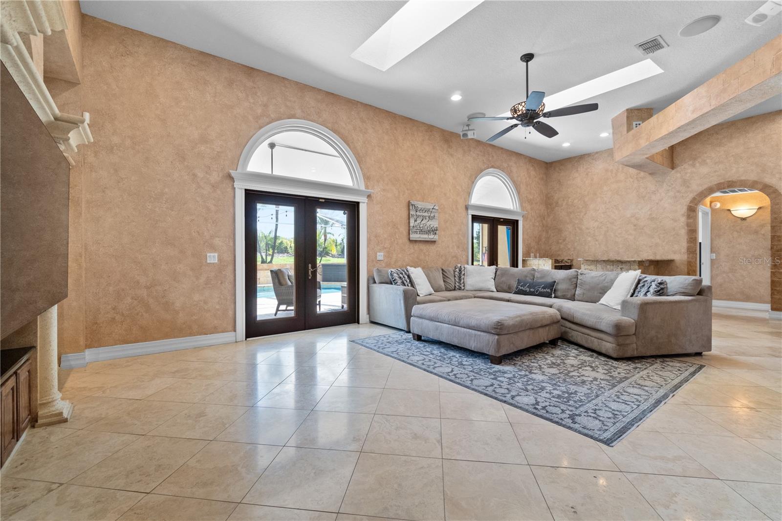Image 12 of 60 For 3211 Heron Cove