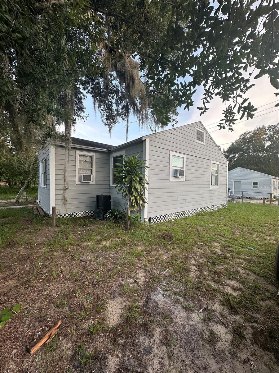 Image 10 of 11 For 4722 4th Street