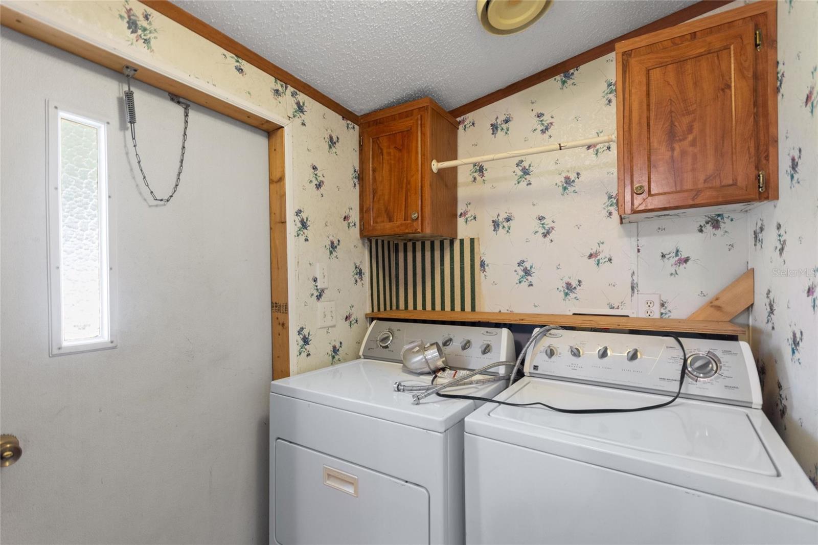 Image 12 of 45 For 1630 Sutton Rd
