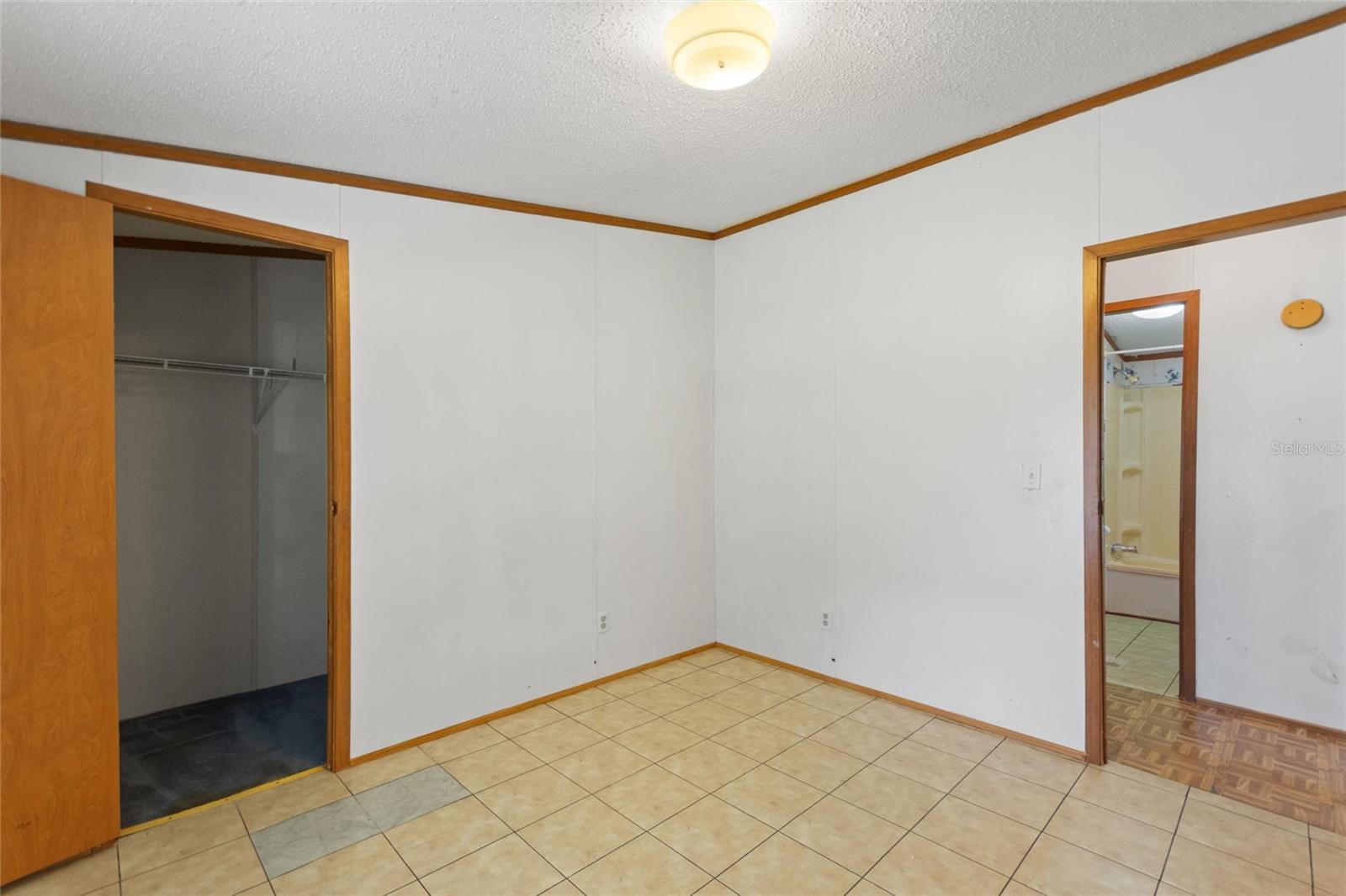Image 17 of 45 For 1630 Sutton Rd