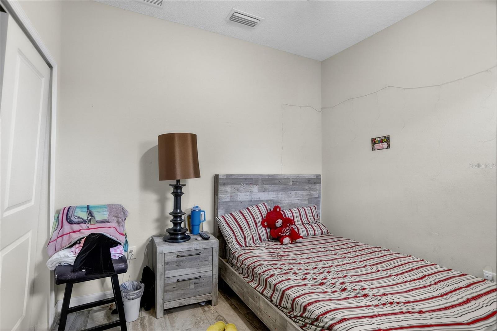 Image 41 of 49 For 320 Anchovie Court