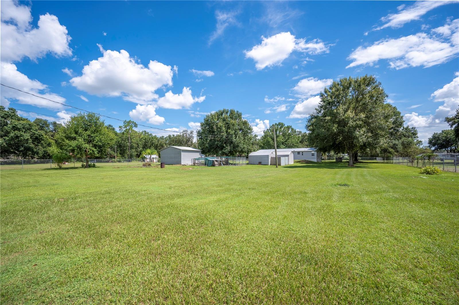 Image 11 of 57 For 4711 Acorn Drive S