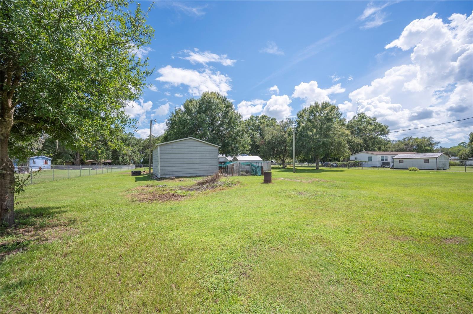 Image 13 of 57 For 4711 Acorn Drive S