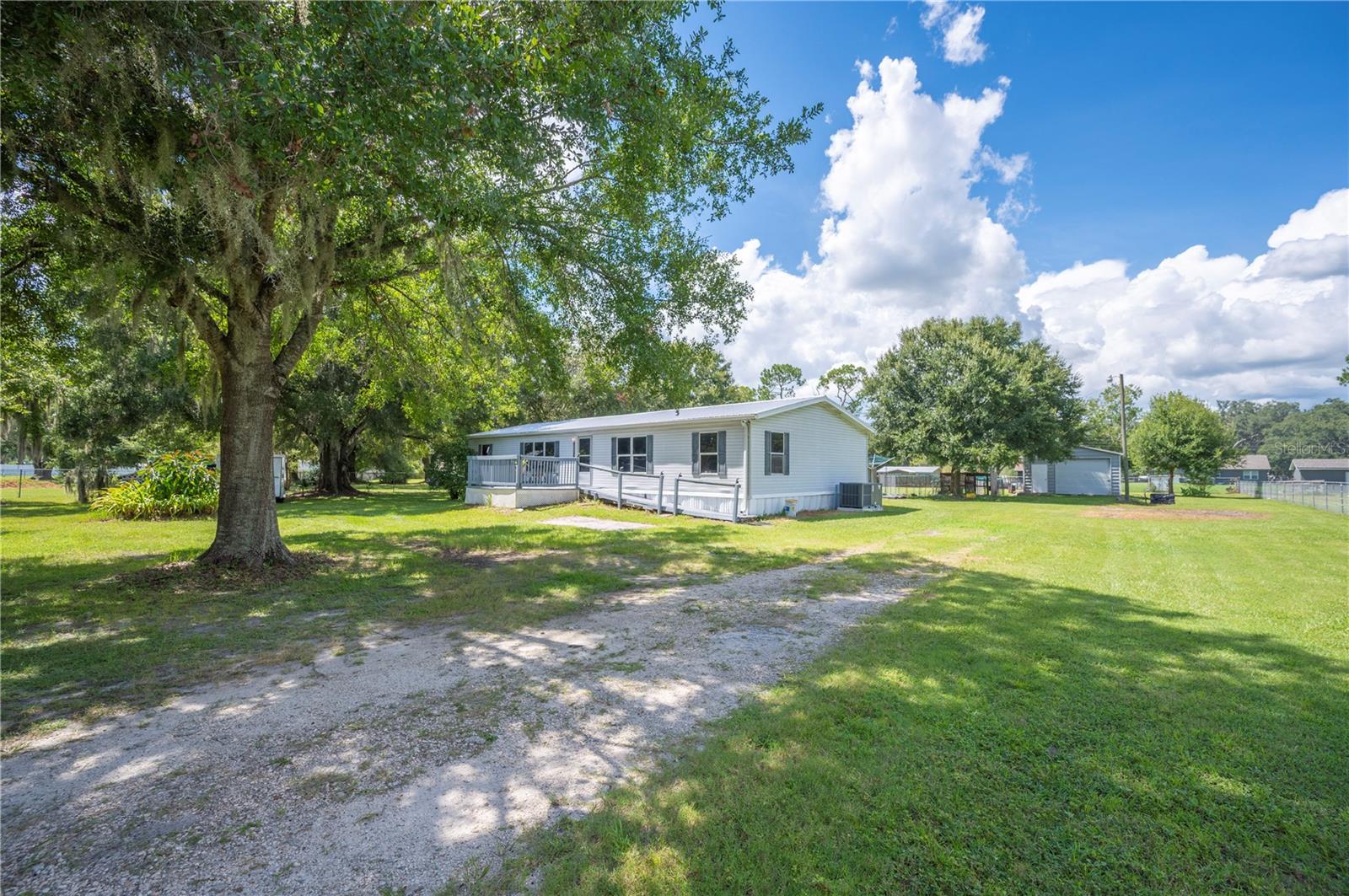Image 2 of 57 For 4711 Acorn Drive S