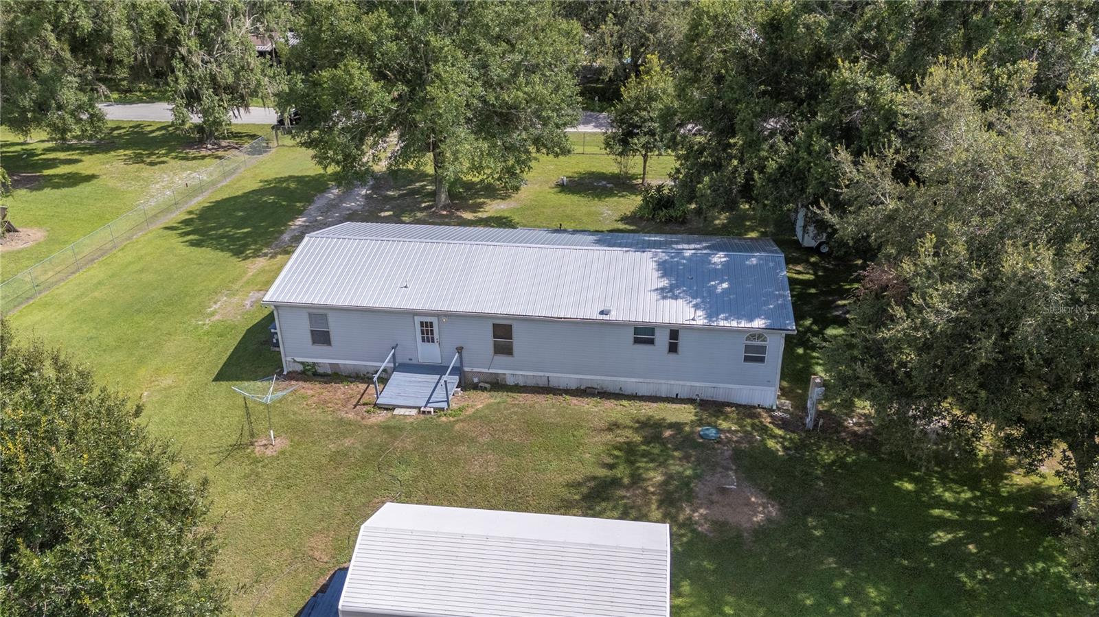Image 41 of 57 For 4711 Acorn Drive S