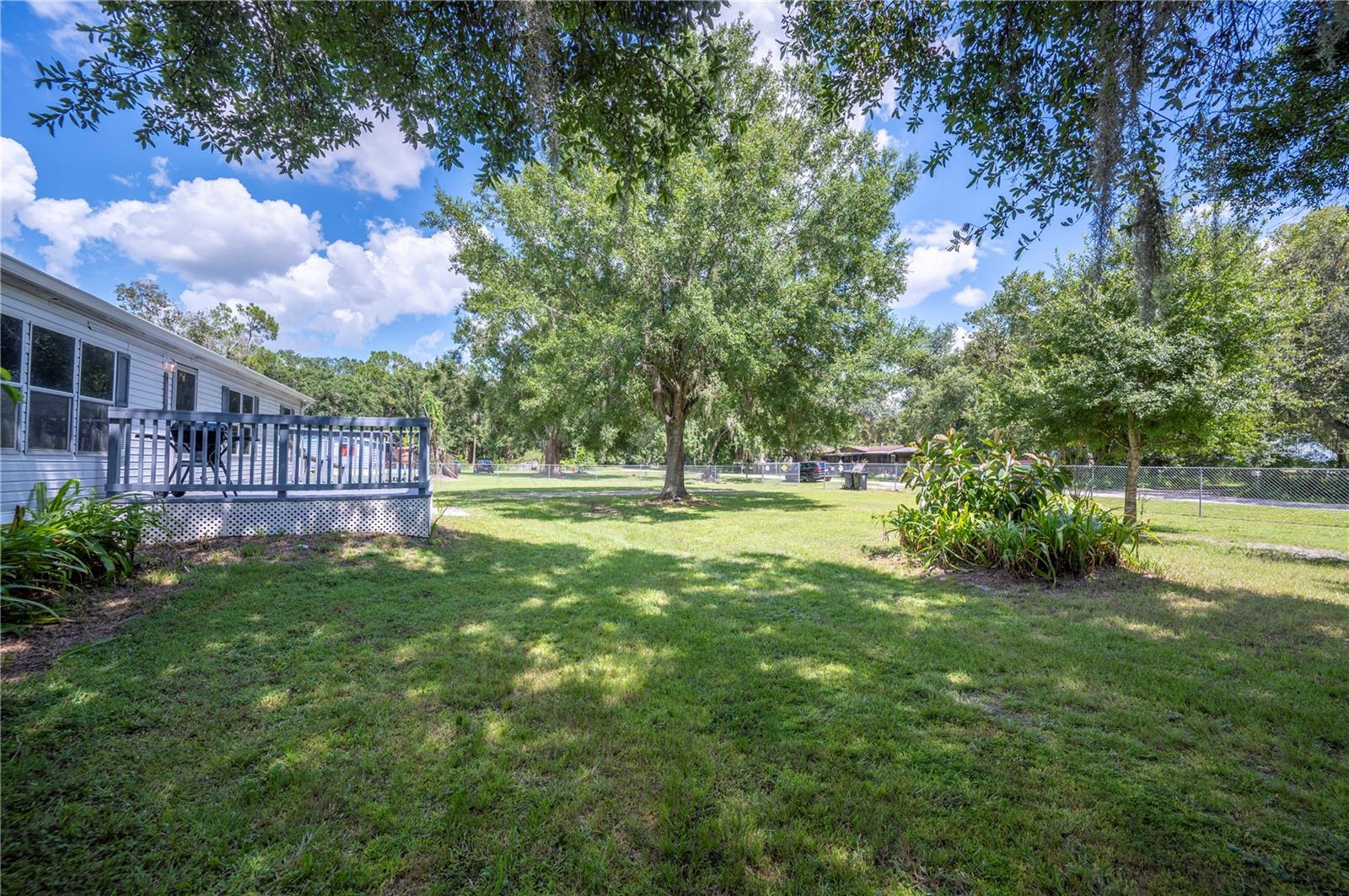 Image 5 of 57 For 4711 Acorn Drive S