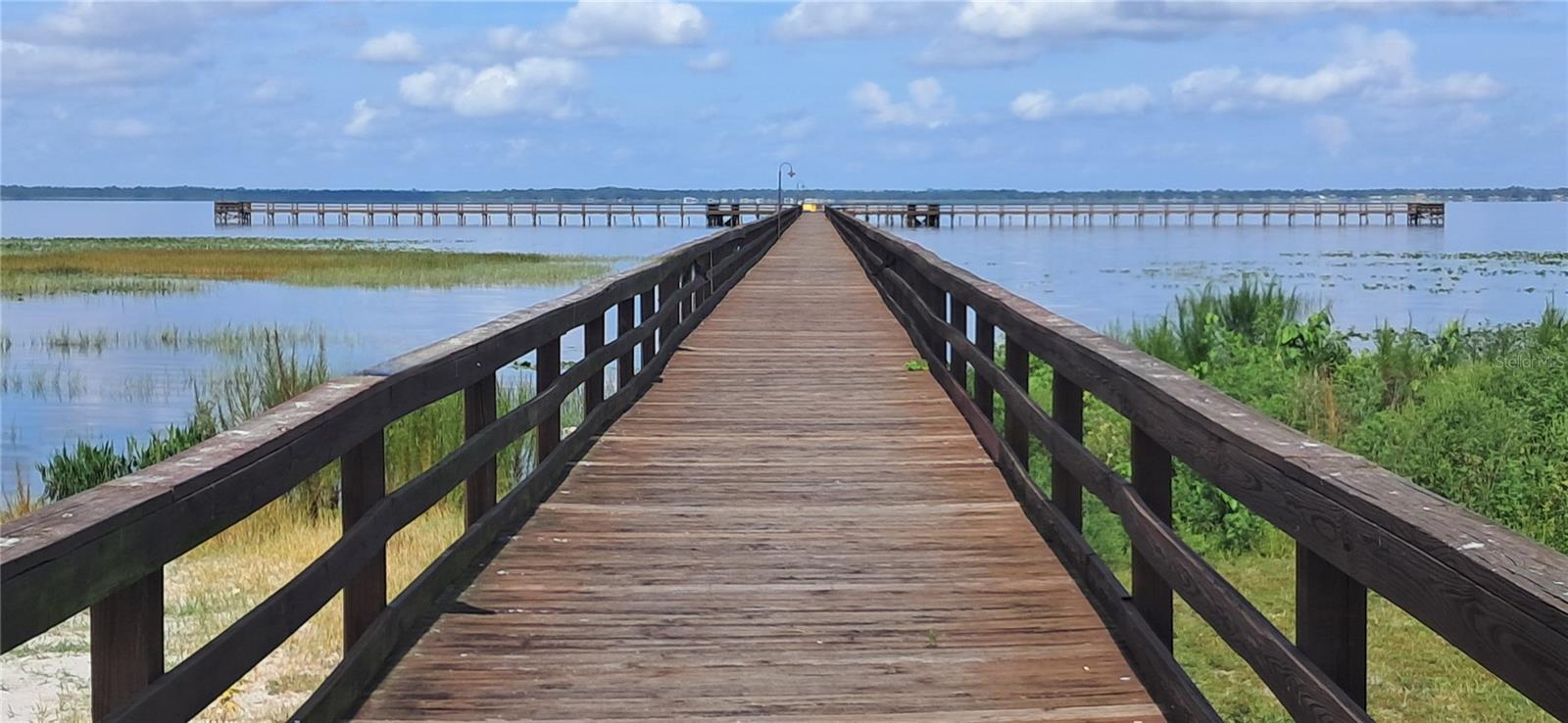 Image 6 of 8 For 501 Valencia Drive