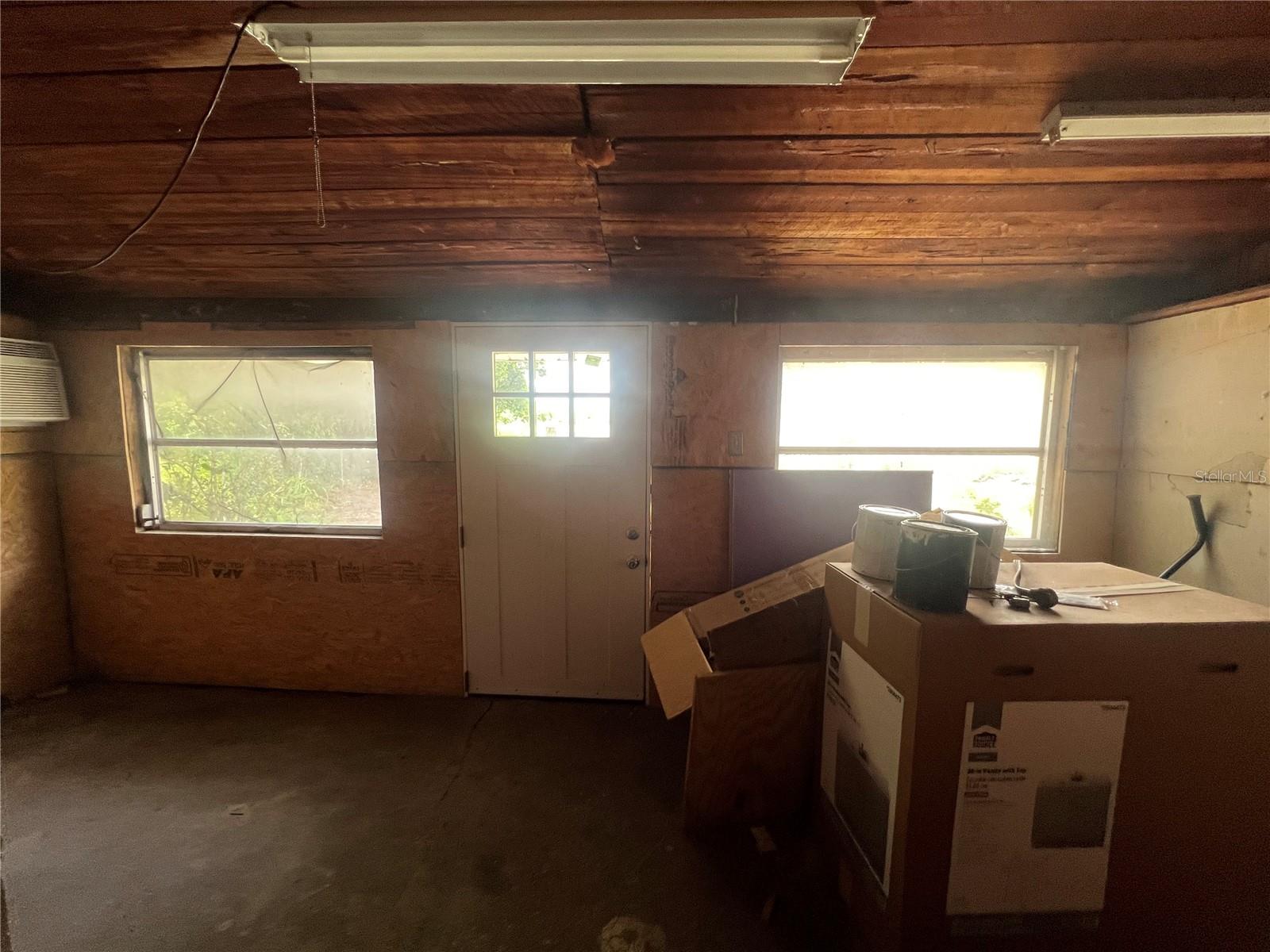 Image 8 of 21 For 529 Mcdonald Avenue