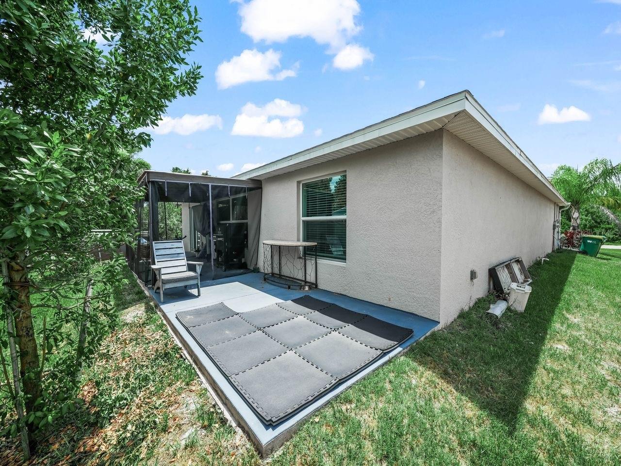 Image 24 of 28 For 3272 Milwaukee Street