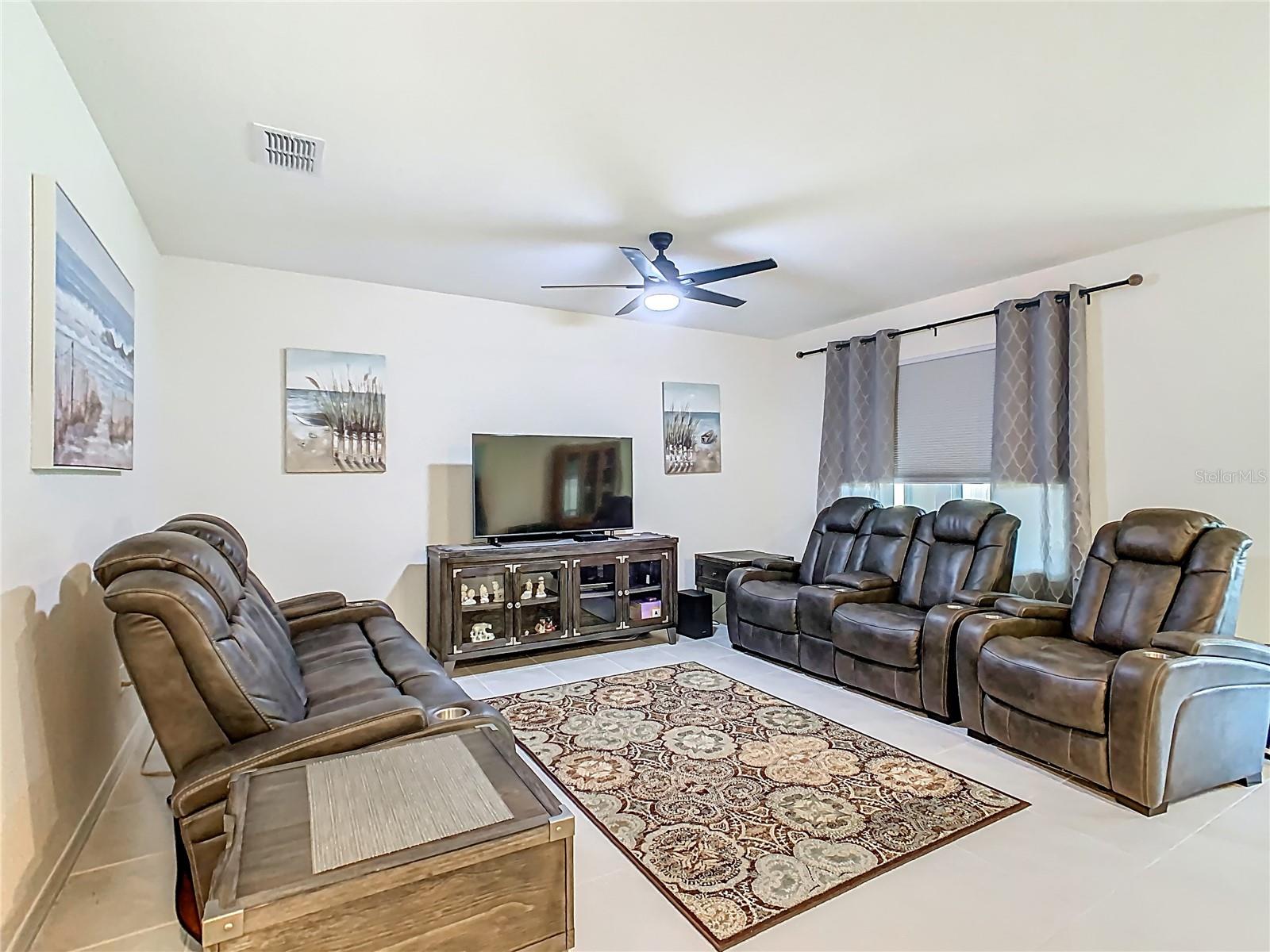 Image 18 of 50 For 1248 Sugarwood Street