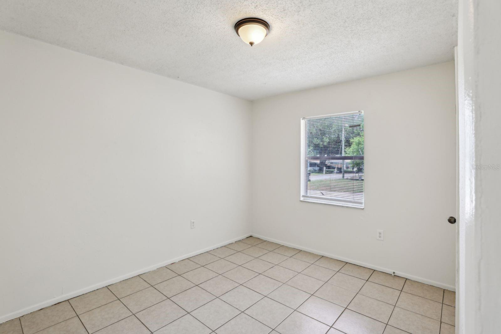 Image 10 of 18 For 2116 34th Street Nw