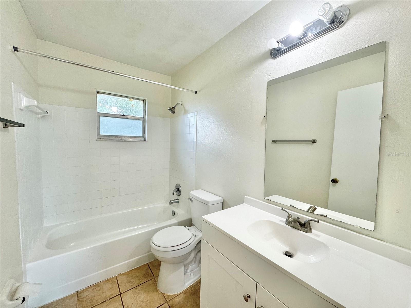 Image 12 of 18 For 2116 34th Street Nw