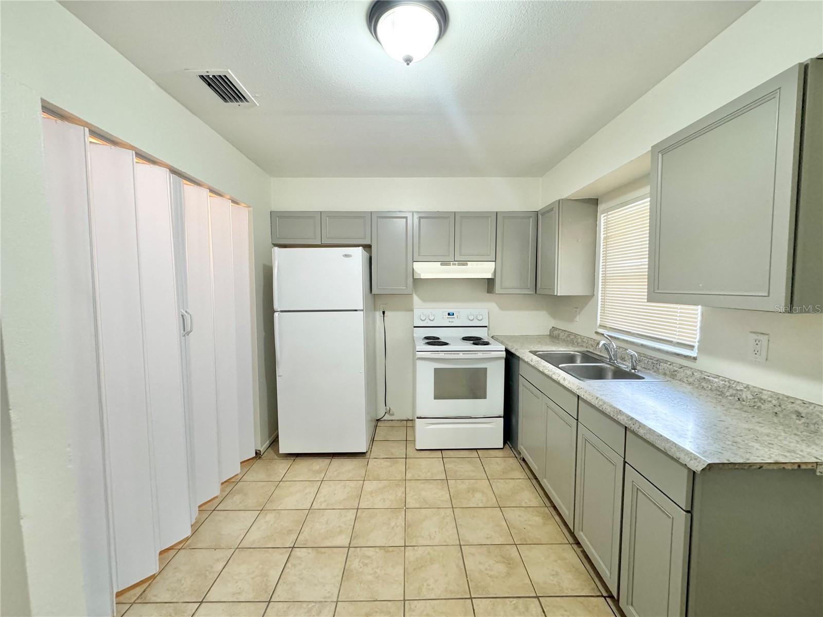 Image 4 of 18 For 2116 34th Street Nw