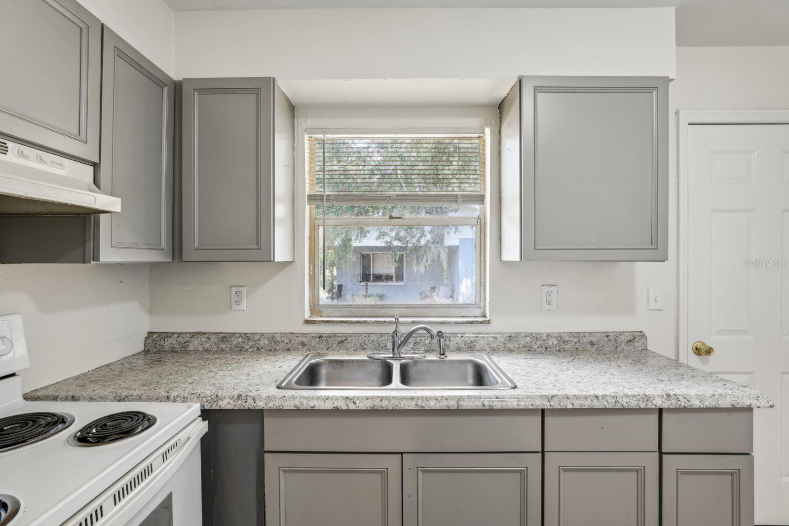 Image 7 of 18 For 2116 34th Street Nw