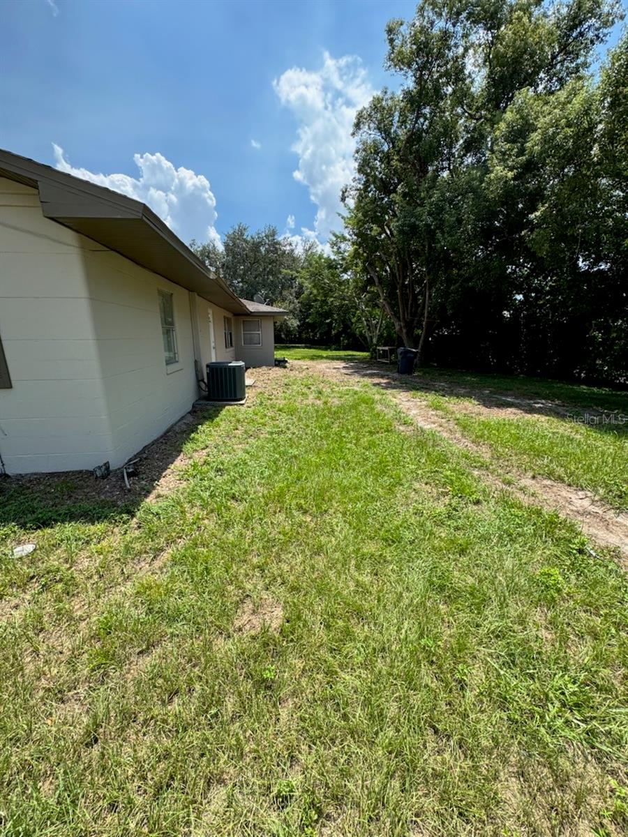 Image 11 of 11 For 9 Mays Road 