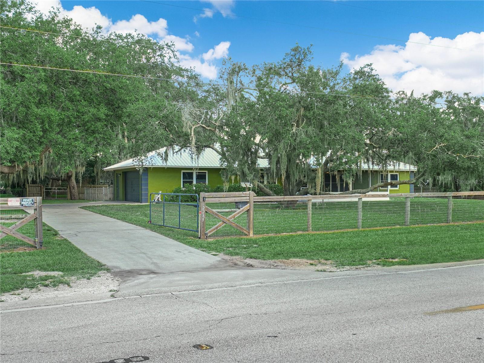 Details for 2289 Walk In Water Road, LAKE WALES, FL 33898
