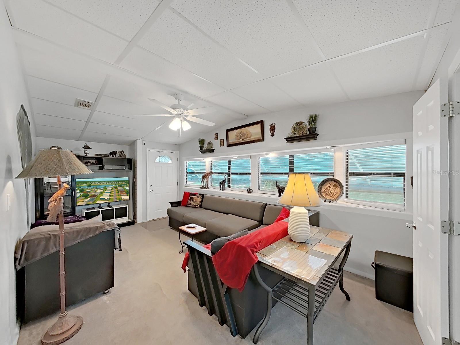 Image 13 of 56 For 4886 Deerwood Dr