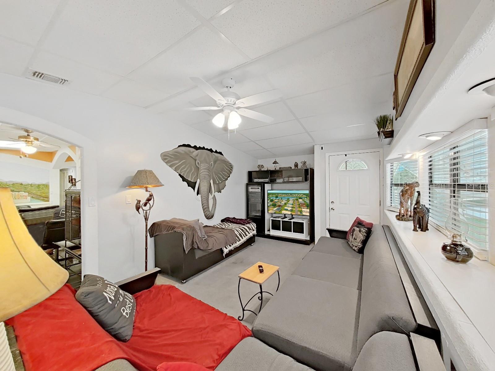Image 14 of 56 For 4886 Deerwood Dr
