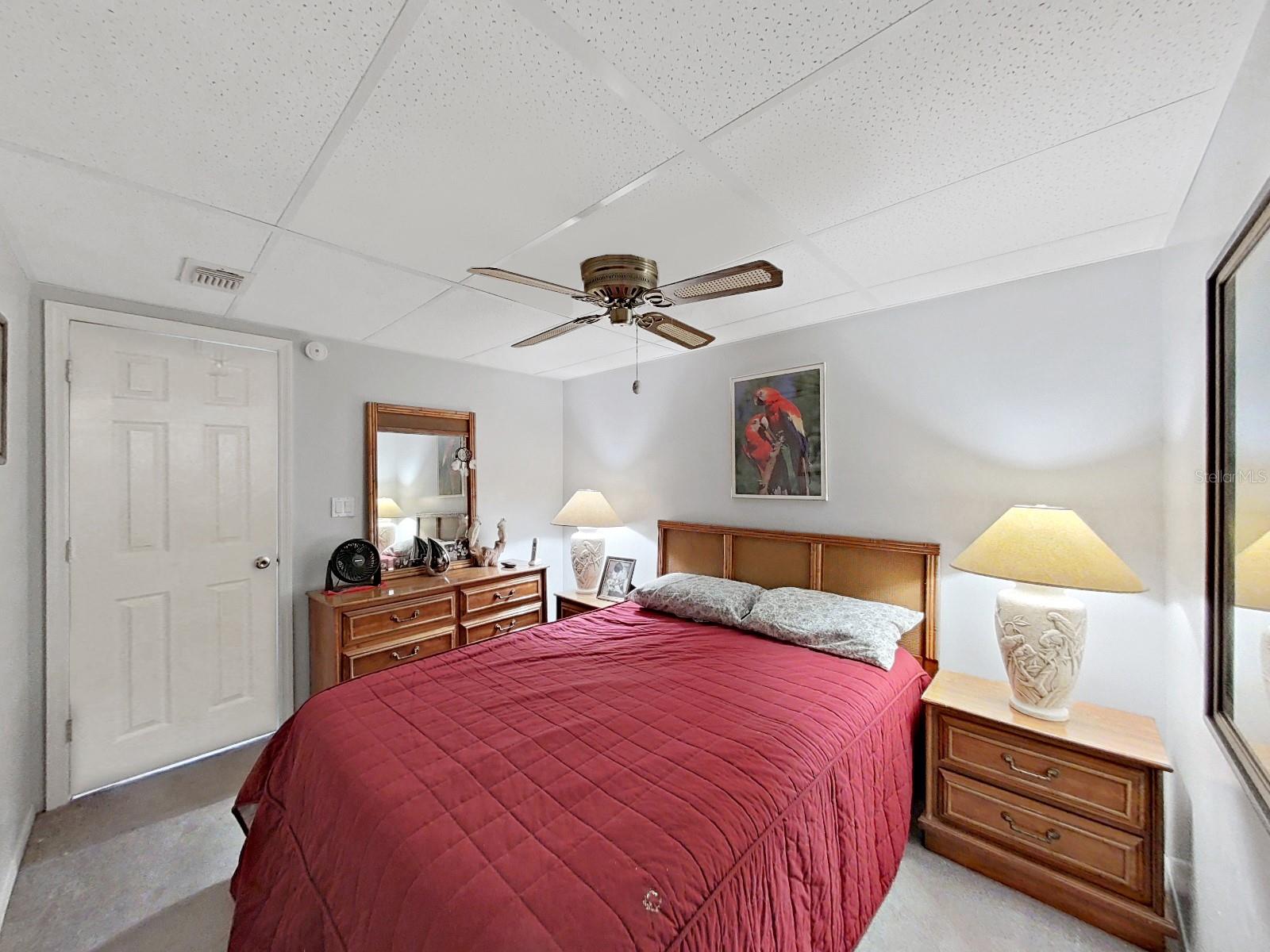 Image 34 of 56 For 4886 Deerwood Dr