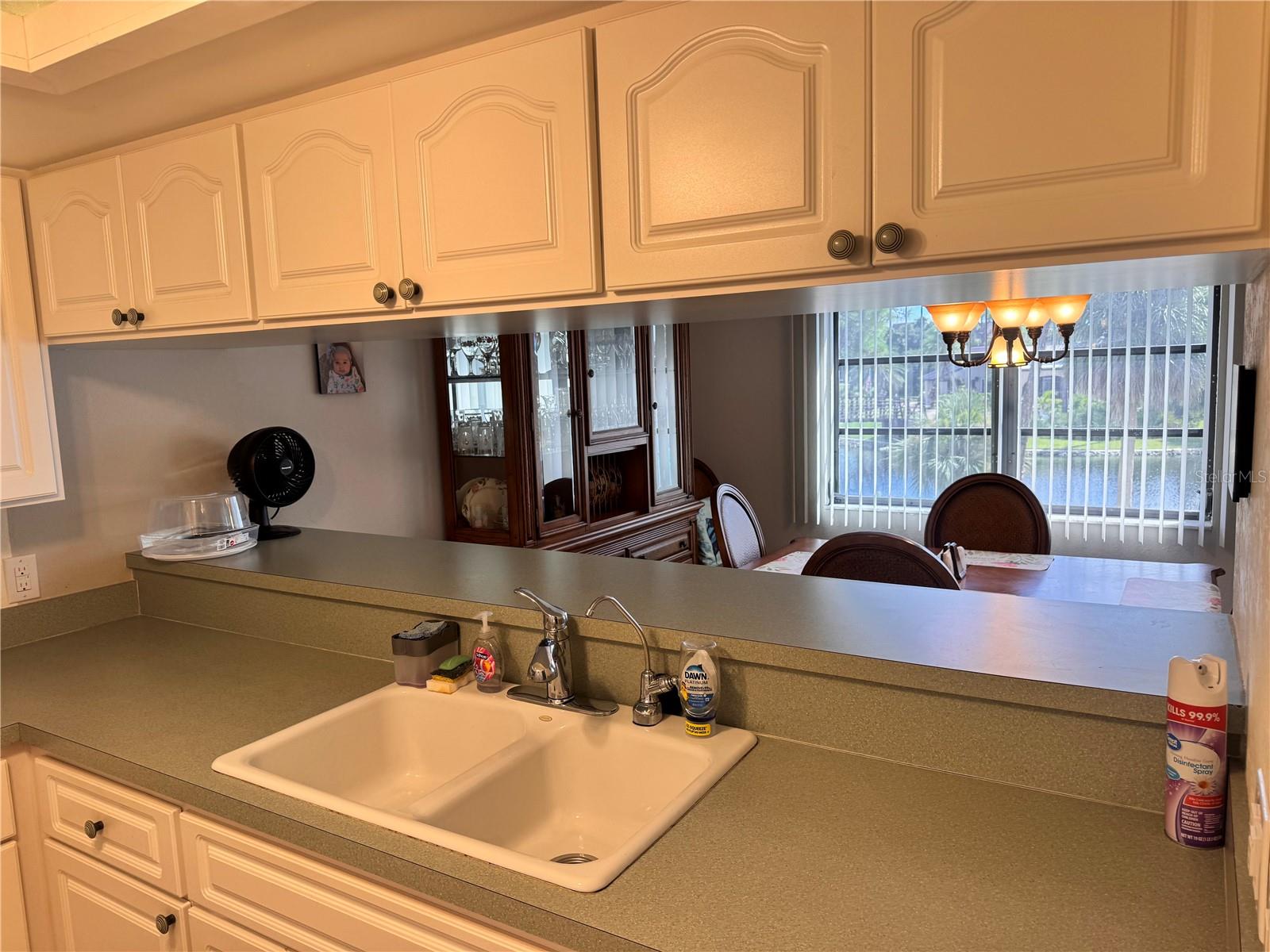 Image 10 of 44 For 23465 Harborview Road 824
