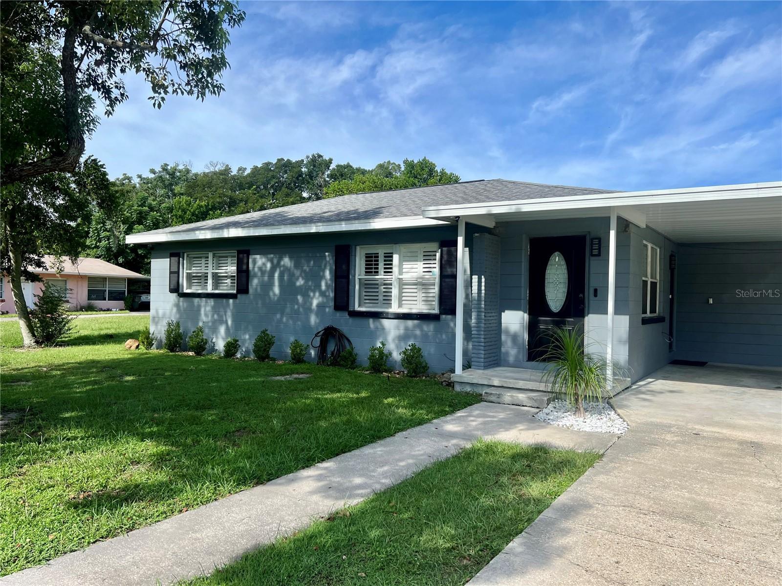 Image 2 of 25 For 235 Itasca Avenue