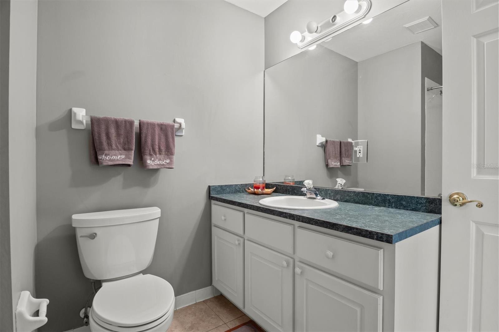 Image 19 of 50 For 3215 Pebble Creek Drive
