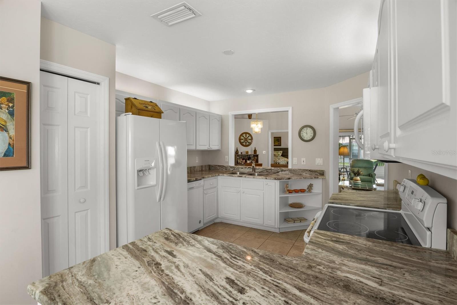 Image 21 of 50 For 3215 Pebble Creek Drive