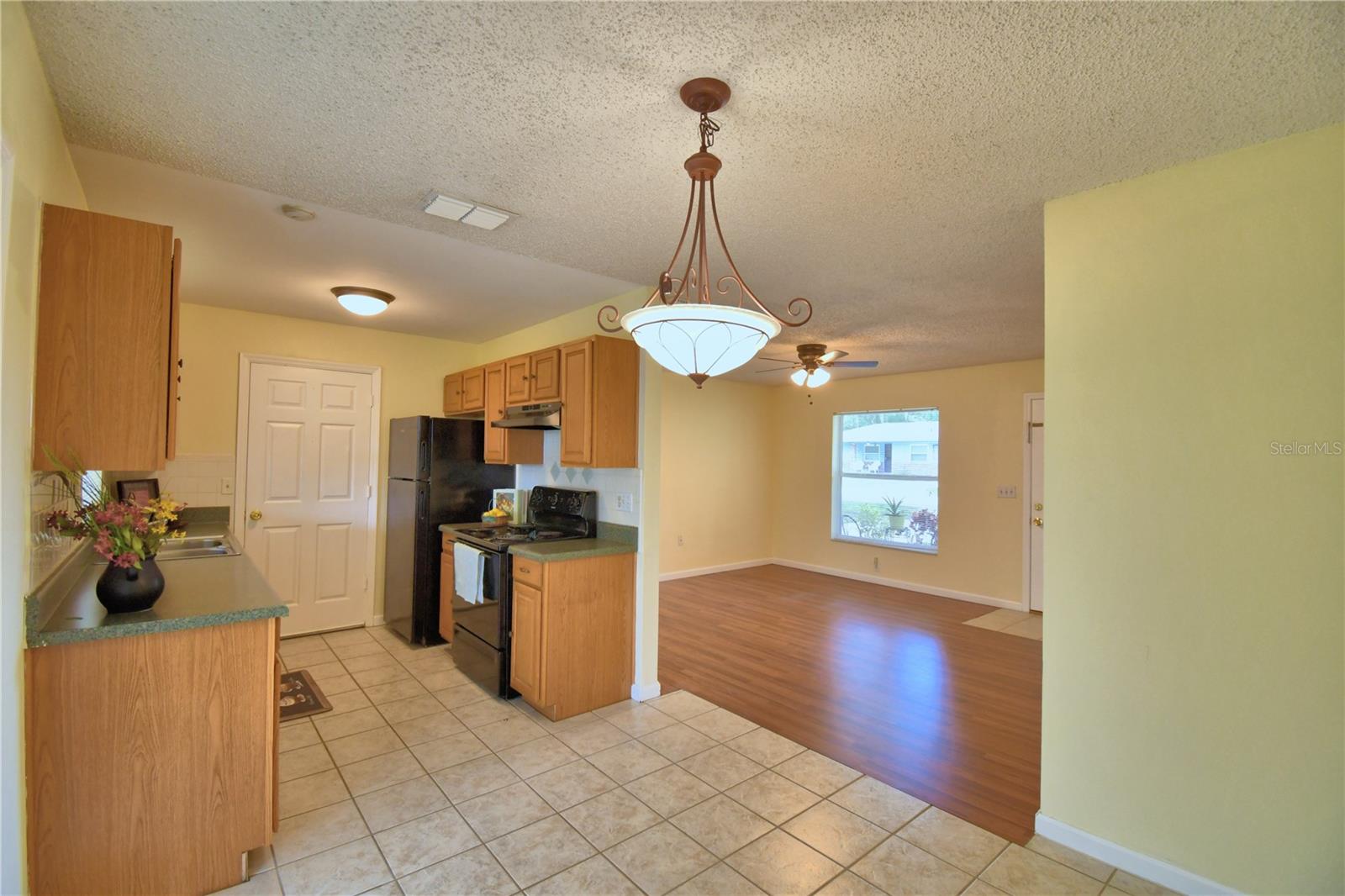 Image 12 of 56 For 9024 Damascus Avenue