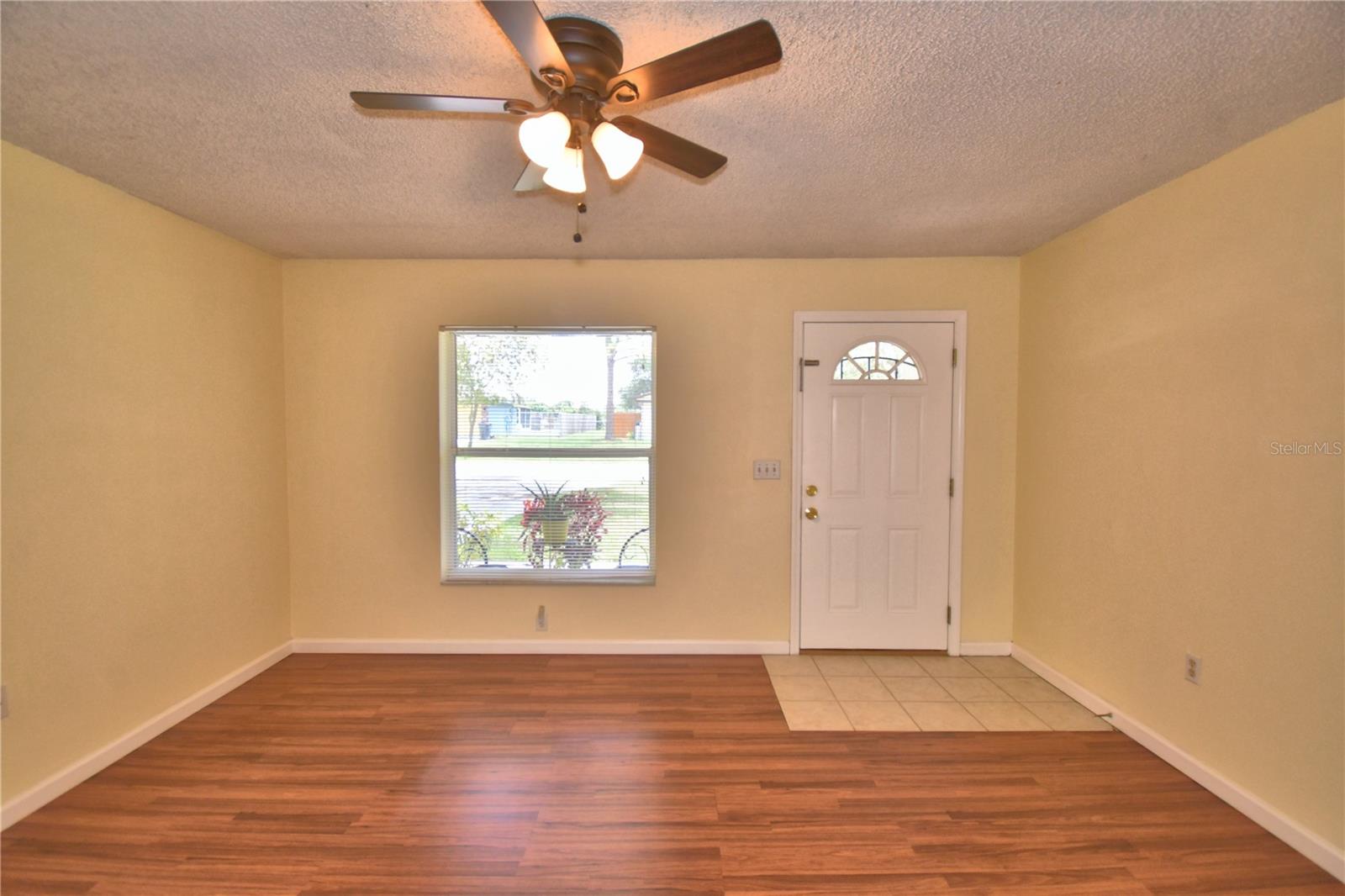 Image 20 of 56 For 9024 Damascus Avenue