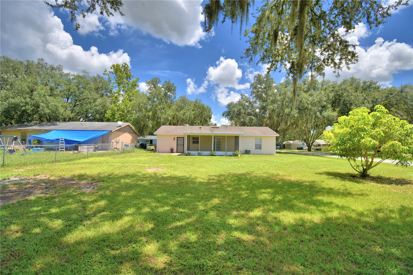 Image 47 of 56 For 9024 Damascus Avenue