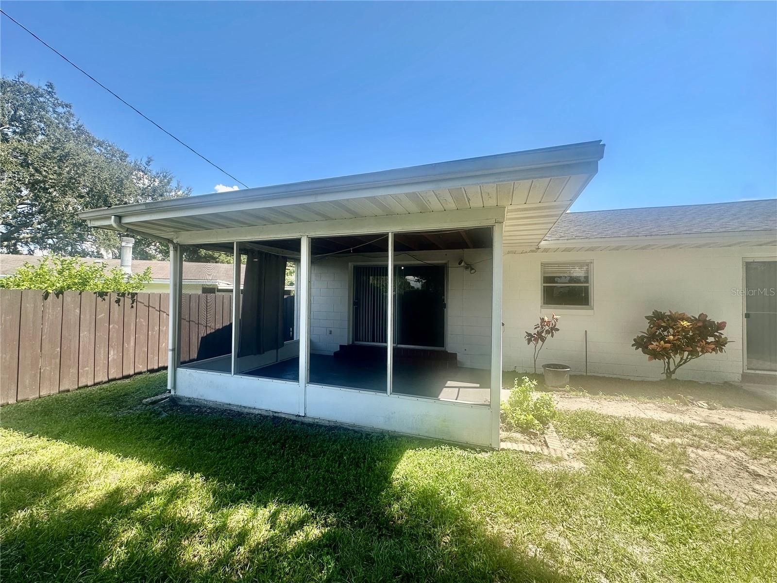 Image 21 of 22 For 141 Poe Drive