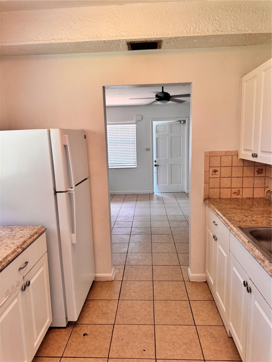 Image 18 of 28 For 2313 Ednor Street