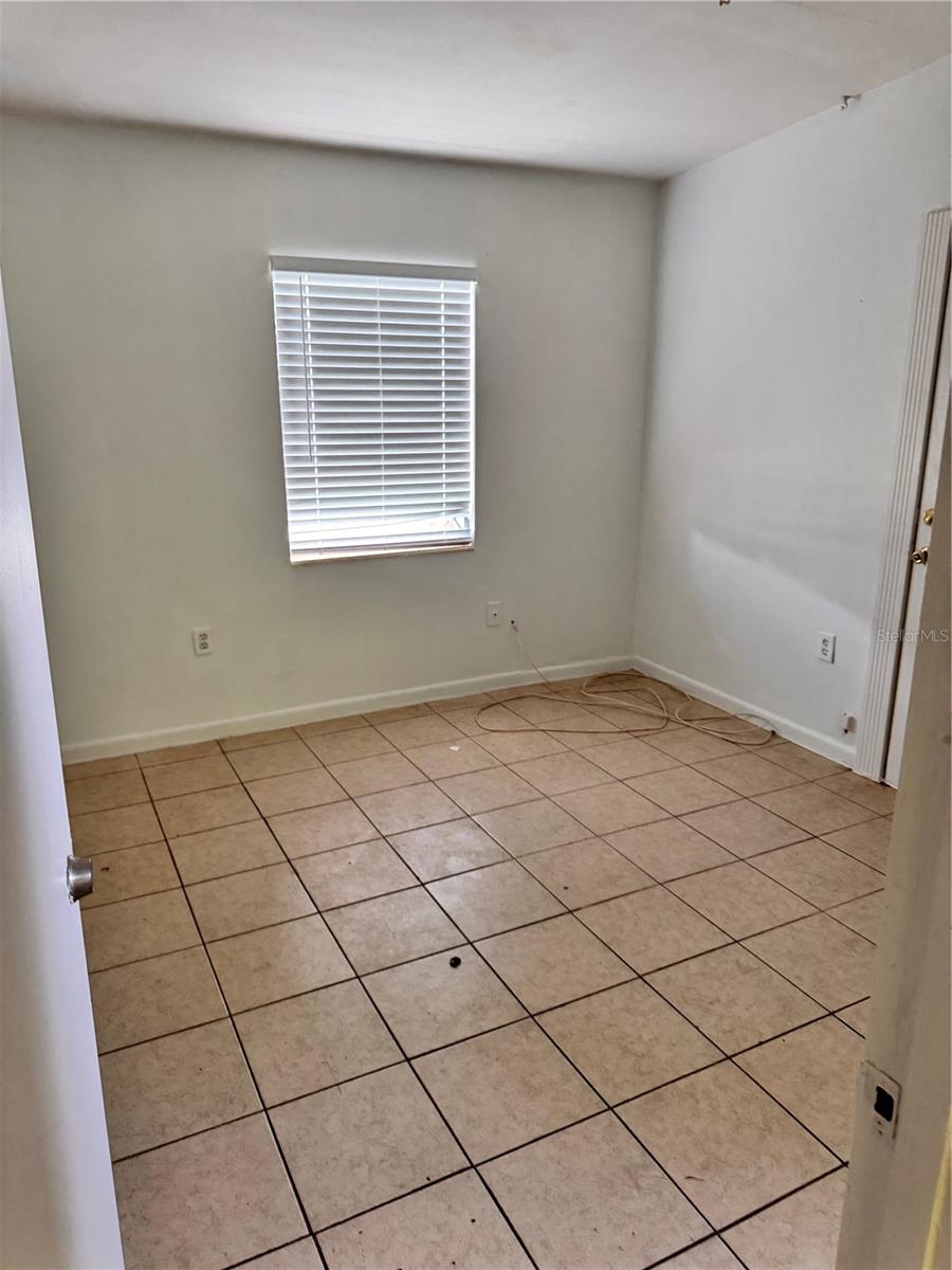 Image 20 of 28 For 2313 Ednor Street